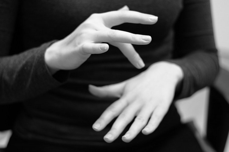 Kurz znakového jazyka pro pokročilé