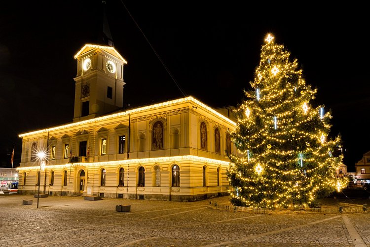 Rozsvícení vánočního stromu v Mnichově Hradišti