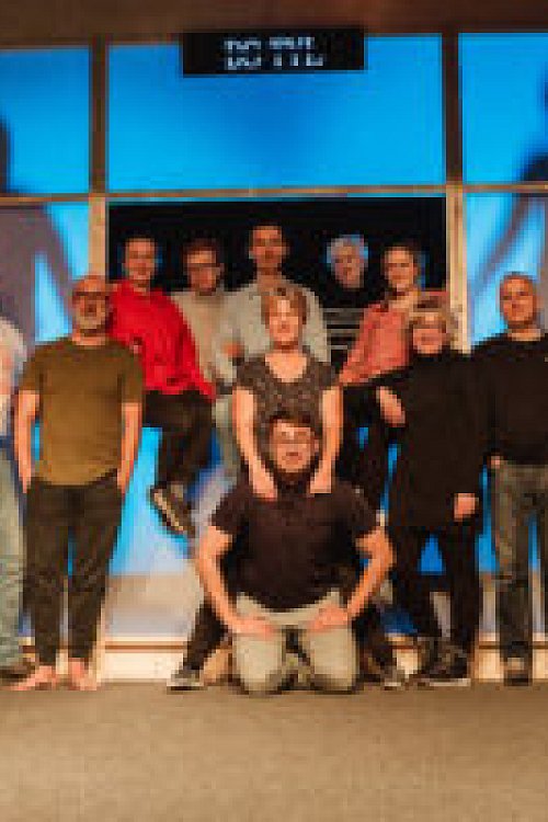 Za dveřmi kanceláří